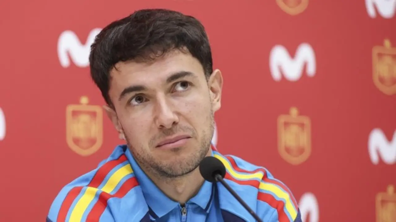 Martin Zubimendi Tinggalkan Kamp Timnas Spanyol Karena Cedera Lutut Dipastikan Absen Lawan Timas Mesir