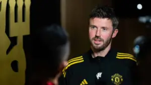 Michael Carrick Ungkap Masalah Performa Usai Manchester United Kalah dari Newcastle