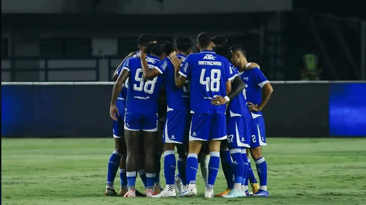 Persib Bandung Bertekad Sapu Bersih Tiga Poin Lawan Persik Kediri Demi Pertahankan Puncak Klasemen