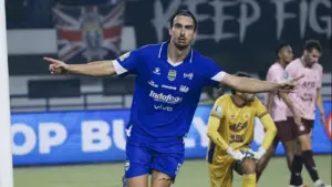 Persib Bandung Lebaran di Puncak Klasemen Liga 1 Usai Kalahkan Persik Kediri 3-0