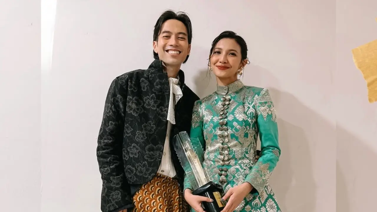 Profil Lengkap Sheila Dara Aisha Istri Vidi Aldiano Yang Penuh Kesetiaan