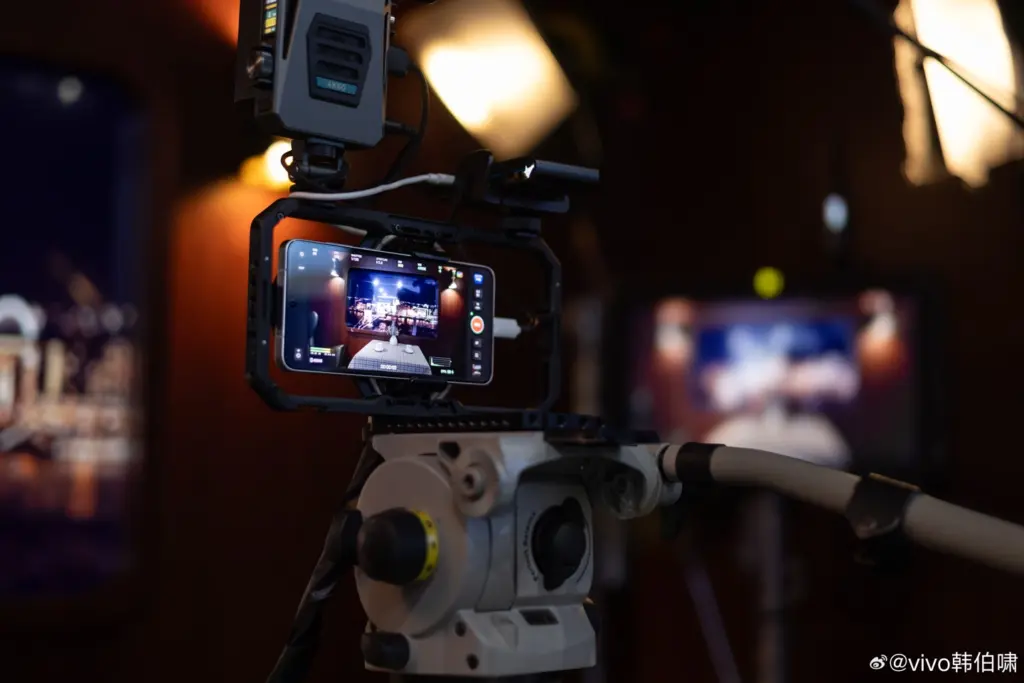 Spesifikasi Vivo X300 Ultra Video Kit