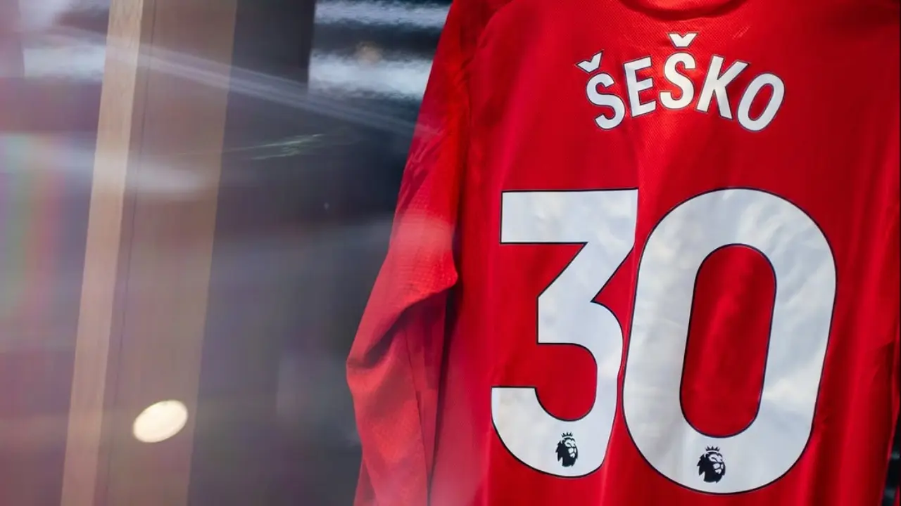Susunan Pemain Manchester United Vs Crystal Palace Sesko Starter Cunha Dan Fernandes Andalan