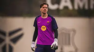 Barcelona Mempertimbangkan Pemutusan Kontrak Szczesny untuk Datangkan Alex Remiro