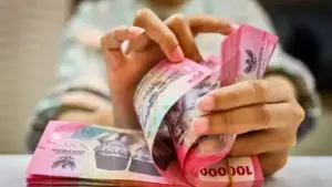 Rupiah Diprediksi Kembali Melemah Jelang Pengumuman The Fed dan RDG BI