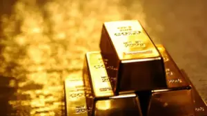 Emas Anjlok Setelah Nada Hawkish The Fed Dorong Dolar ke Puncak Tahunan